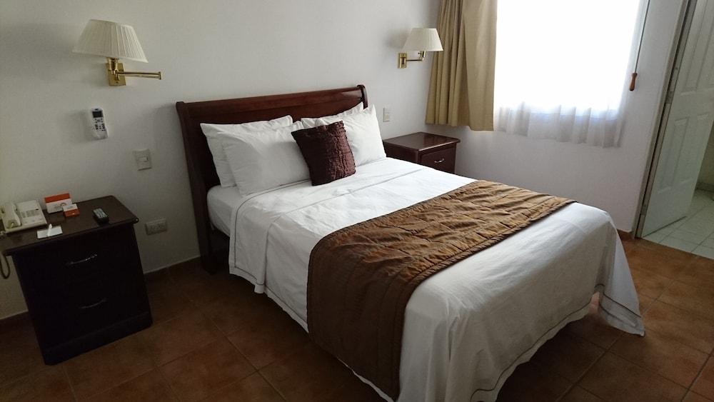 Best Western Saltillo Exteriör bild